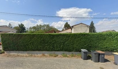 Au temps des fées, Esthéticienne à Saint-Cyprien