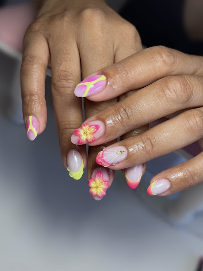Les Ongles En Rose, Institut De Beauté à Drancy