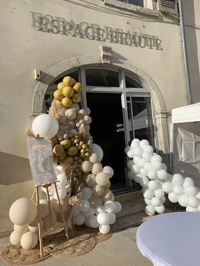 Espace Beauté L’institut. agréé Yon-Ka, Institut de Beauté à Marnay
