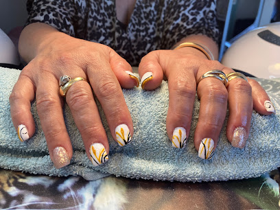 The Beautyful Nails And Body Institut De Beauté à Saint-Maximin-la-Sainte-Baume