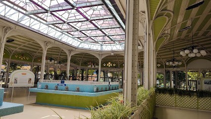 Adam And They, Institut de Beauté à Vichy