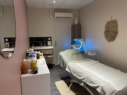 Femminae - Salon Esthétique & De Bien-être, Institut de Beauté à Saint-Georges-d'Espéranche