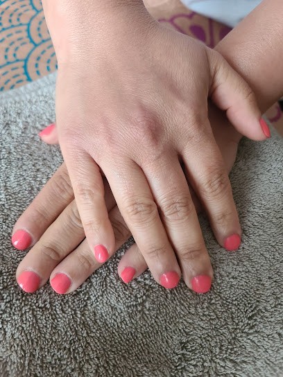 Nails Peralta, Institut de Beauté à Rueil-Malmaison