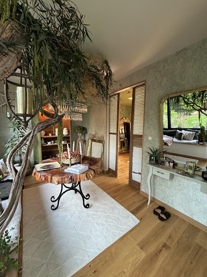 La Suite Holistique Institut De Beauté à Montigny-sur-Loing
