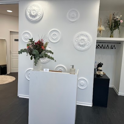 Be.elegant - Spécialiste Du Regard à Mauguio - Sourcils Microblading - Extensions De Cils - Détatouage, Institut de Beauté à Mauguio