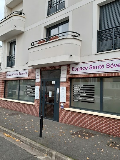 Dr Joly Médecine Esthétique - Cryolipolyse, Esthéticienne à Aulnay-sous-Bois