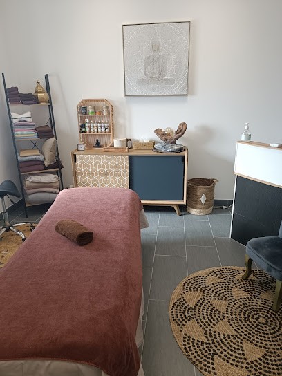 M & L'instant, Institut de Beauté à Saint-Rémy-en-Rollat