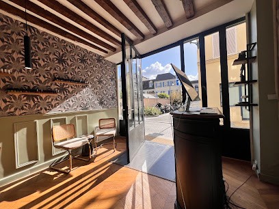 Un Instant Pour Soi, Institut de Beauté à Puteaux