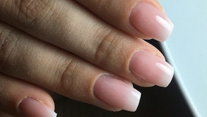 L.beauty96 Beautician And Nail Technician À Bidache, Institut de Beauté à Bidache