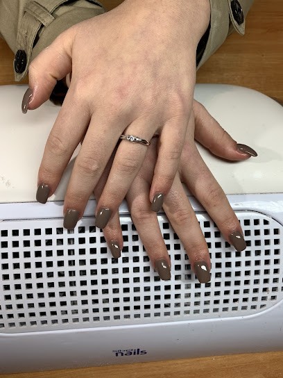 MARRA PROTHÉSISTE ONGULAIRE, Institut de Beauté à Riorges