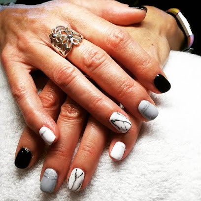 L'élégance By Elodie, Institut de Beauté à Lohéac