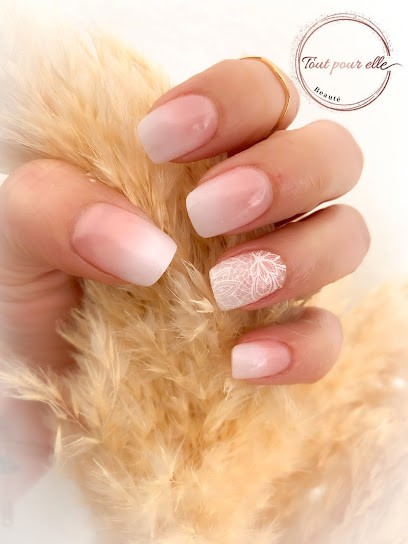 Tout pour elle, Esthéticienne à Saint-Chef