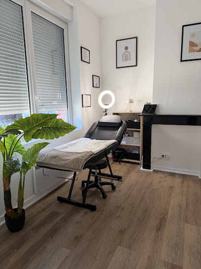 L.a Aesthetic Center, Institut De Beauté à Valenciennes