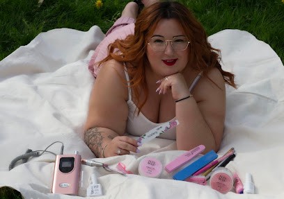 Carinail's And Beauty, Institut de Beauté à Mozac