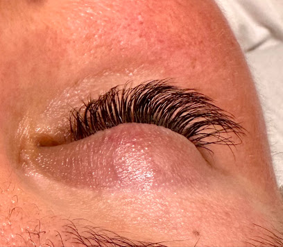 Divine Lashes By Océane, Institut De Beauté à Santa-Lucia-di-Moriani