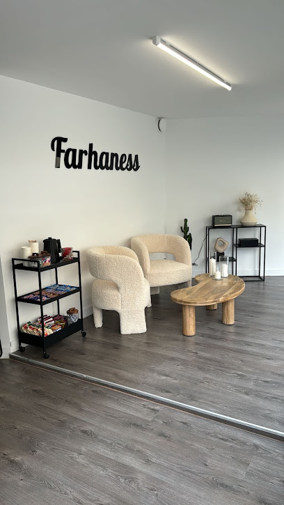 Farhaness, Institut De Beauté à Nice