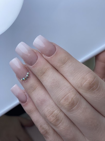 Beauté Pailletée Esthétique-Ongles-Cils, Institut de Beauté à Luçon