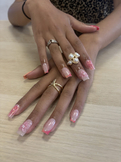 Hnails Albert Institut De Beauté à Albert