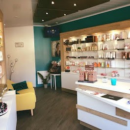 Douce'heure et beauté, Institut de Beauté à Levier