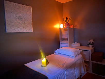 Aura Rituels & Soins, Institut De Beauté à Plaisir