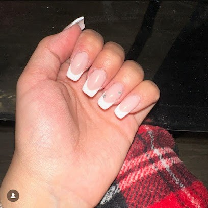 Manucure By C & L, Institut de Beauté à Varennes-Jarcy