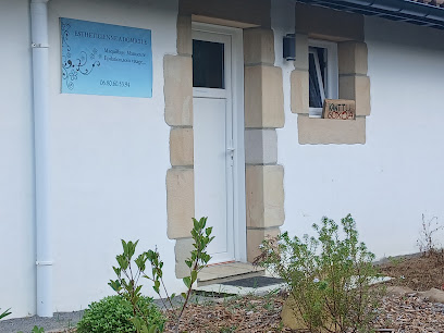 Esthéticienne Kanttu Goxoa . Bėatrice, Esthéticienne à Sare