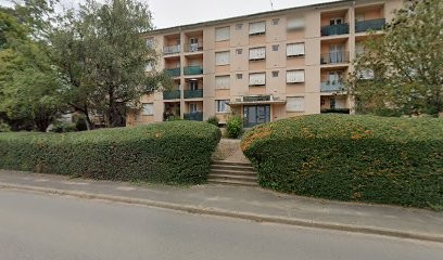 Krzeminski Emilie, Institut de Beauté à Tournus