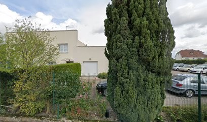 Laure Eyes Brows, Institut de Beauté à Sainte-Savine