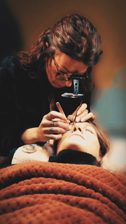 Studio Regard - Extensions De Cils, Institut De Beauté à Saint-Jory