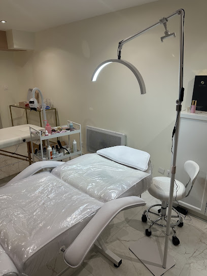 Yass Beauty Studio Institut De Beauté à Houilles