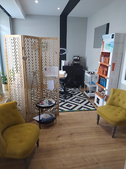 L'INSTITUT BY LAURE, Institut de Beauté à Annonay