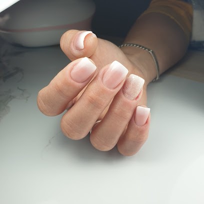 Zoli Ongles, Institut de Beauté à Chassors