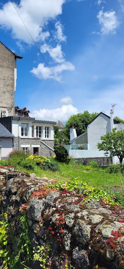 Pascale Esthétique, Institut de Beauté à Vic-sur-Cère