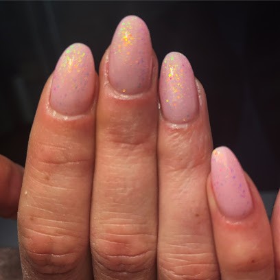 French Nail By Laur, Institut de Beauté à Vichy