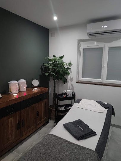 Beauty home by Laura, Institut de Beauté à Montendre