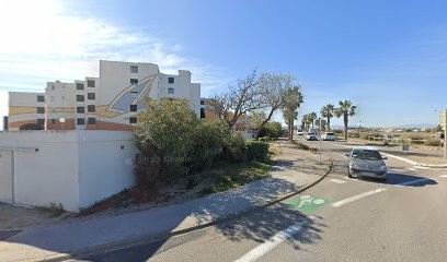 Ongles & Co By Charly, Esthéticienne au Barcarès