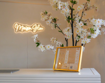 Maison Glow Institut De Beauté à Aubière