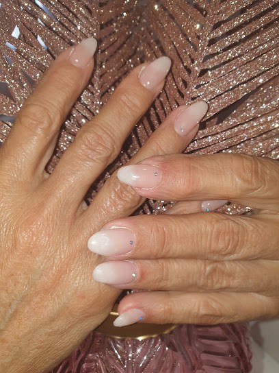 Institut Chez L', Institut de Beauté à Redessan