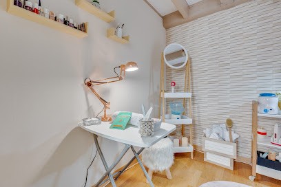 Hasna Beauty, Esthéticienne à Bagnolet