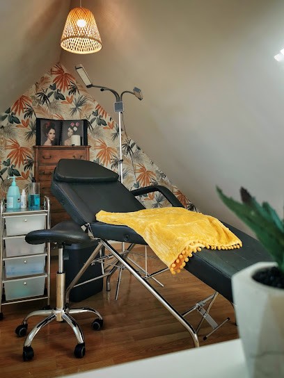 Beauty and Brows by Aurelie, Institut de Beauté à Sotteville