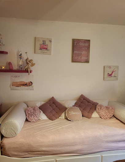 Antoinette Et Patchouli, Institut De Beauté à Autrey-lès-Gray