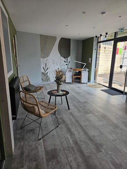 L'institut De M, Institut de Beauté à Varetz