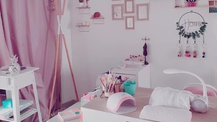 Madiloe Nailart, Institut de Beauté à Saint-Étienne-du-Rouvray