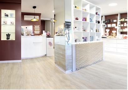 Brume Des Iles, Institut de Beauté à Arvillard