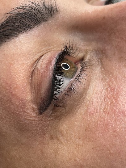 La Manolya/maquillage Permanent/épilations Définitives/extensions De Cils/formation Ongle Et Cils/Cryolipolyse/laser Diode, Institut de Beauté à Scionzier