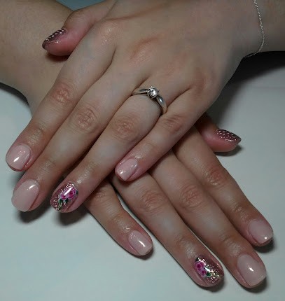 Pascale Bauz'Ongles - Prothésiste Ongulaire, Institut de Beauté à Cournon-d'Auvergne