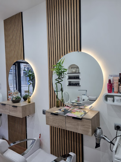 Coiffeur / Esthétique ☆ Esprit De Beauté, Institut De Beauté à Avignon