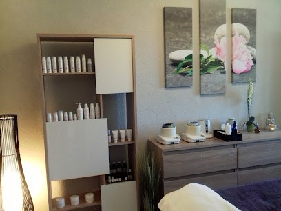 Magic Touch, Institut de Beauté à Larringes