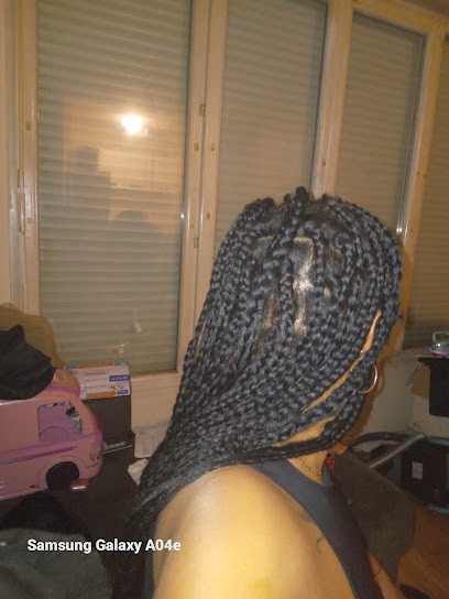 OliviaNails75, Esthéticienne à Chelles