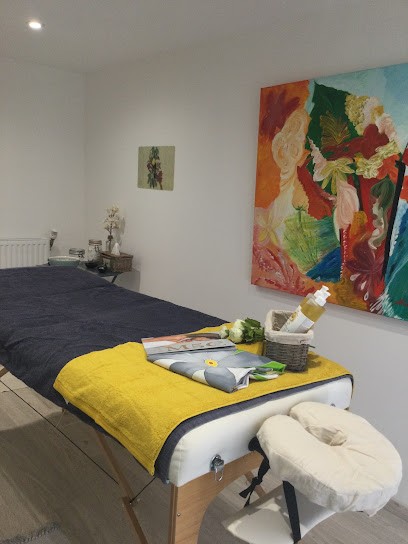 Corine Esthétique, Esthéticienne à Figeac